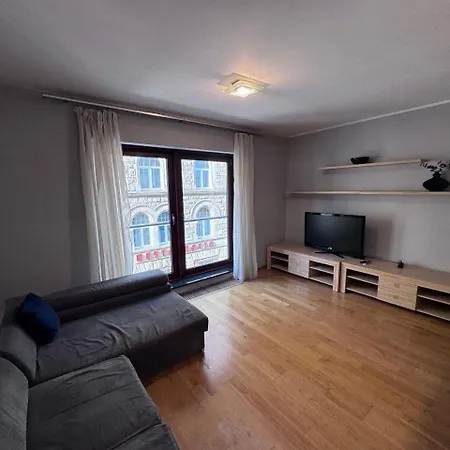 2-Pokojowy Apartament Przy Samym Rynku Krawiecka 3 דירה