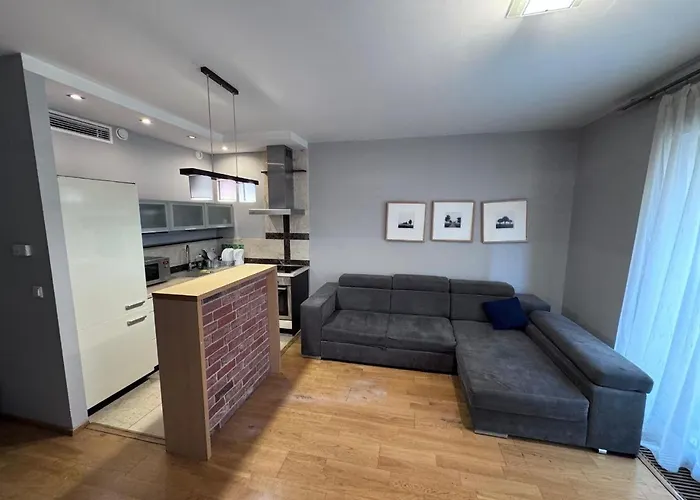 2-room Next To Galeria Dominikanska Krawiecka 3 * Wroclaw